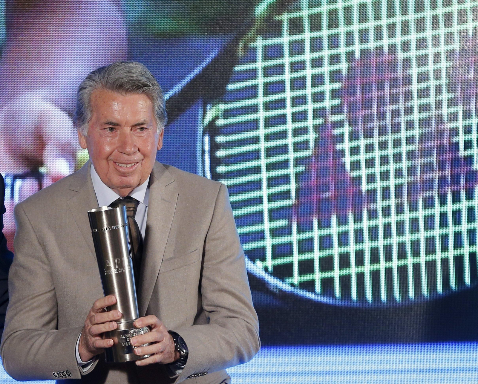 Las fotos de la vida de Manolo Santana