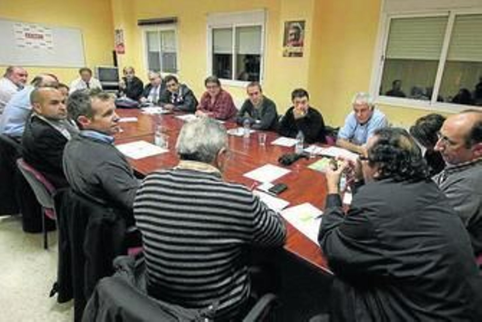 Imagen de archivo de una reunión del grupo transfronterizo.