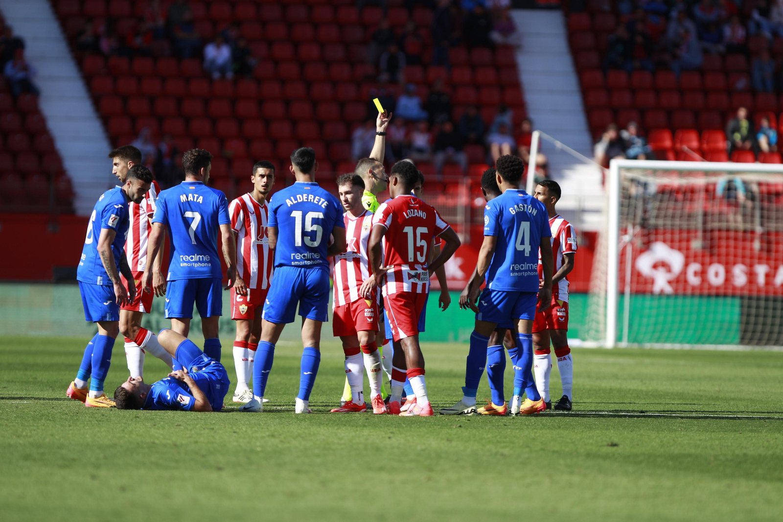 Las imágenes del triste descenso de la UDA ante el Getafe