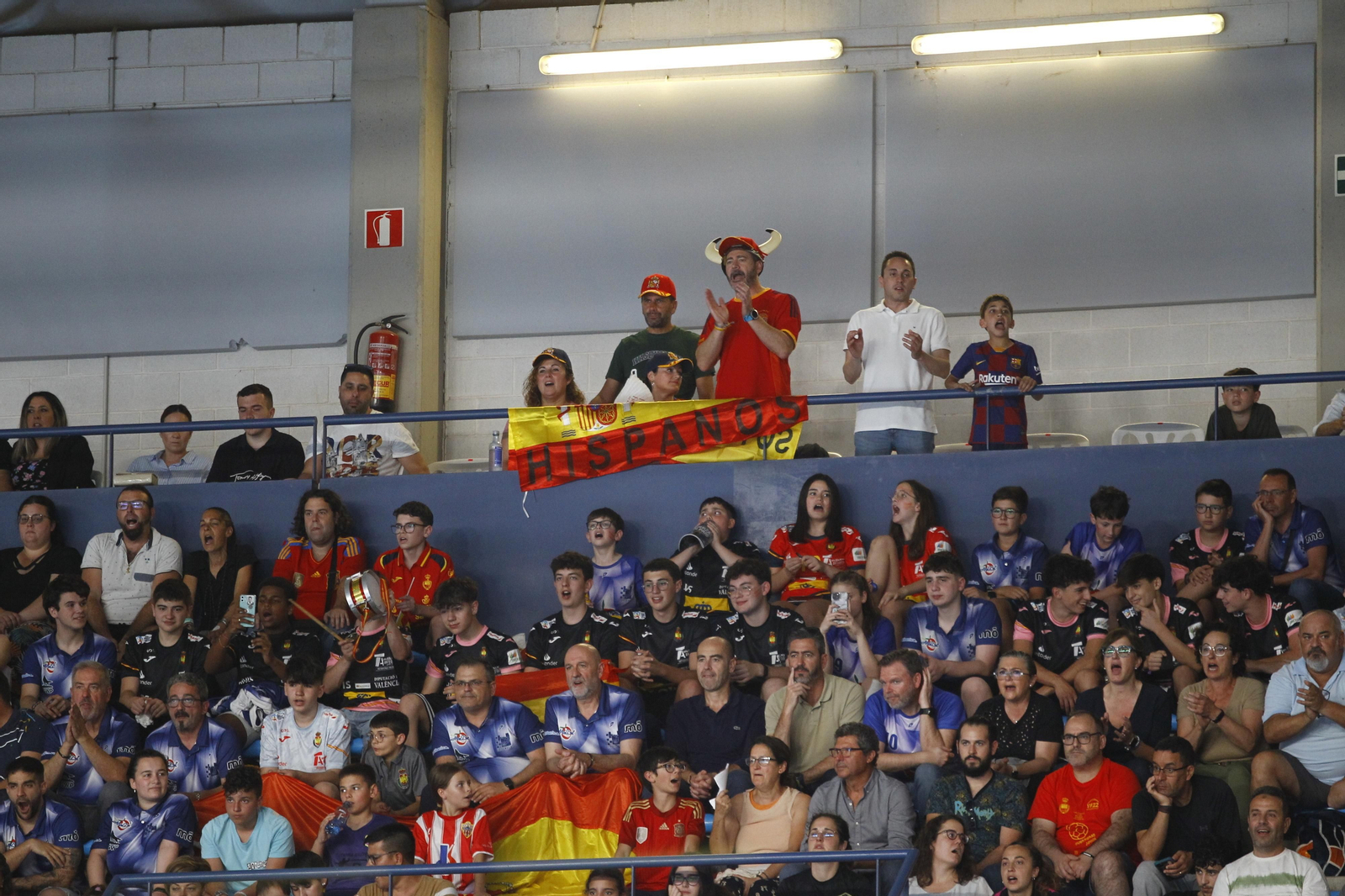 Imágenes del España-Dinamarca de la EHF Euro Cup de balonmano, en Almería