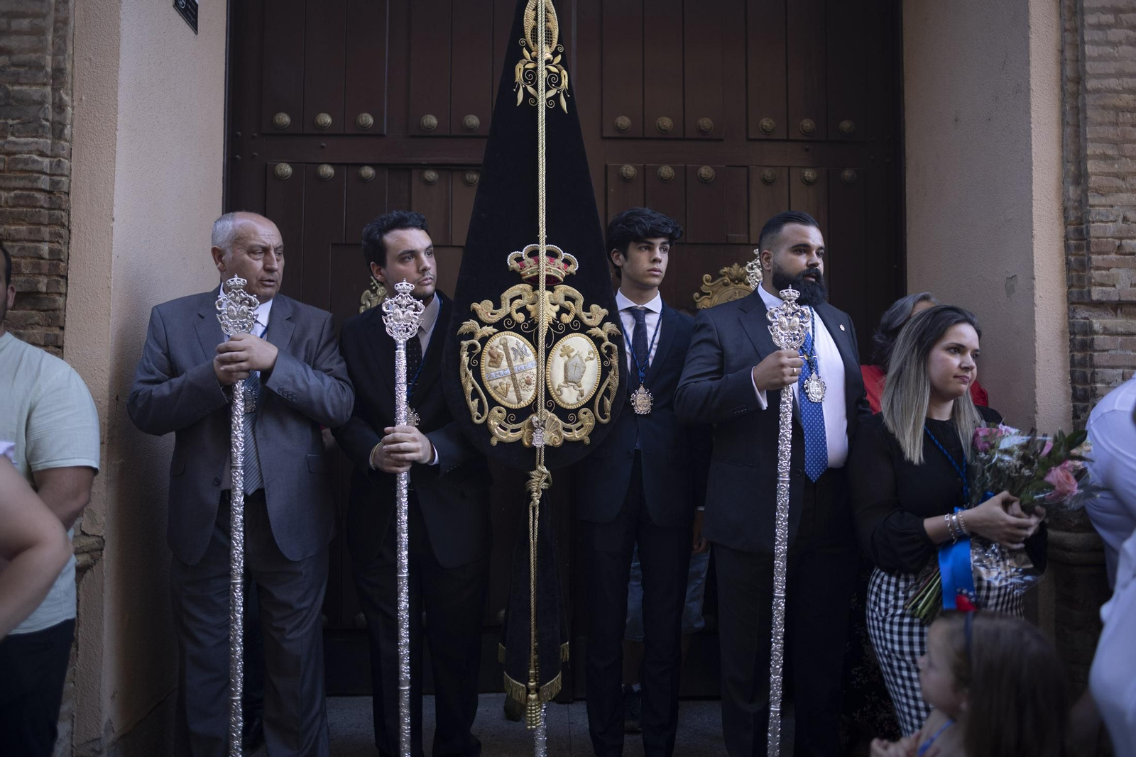 Imágenes de la salida extraordinaria de La Borriquita por las calles de Huelva