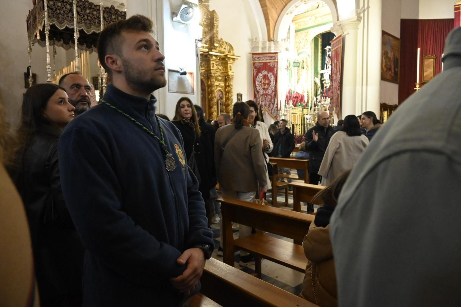 Las mejores imágenes del Miércoles Santo: Hermandad de la Santa Cruz