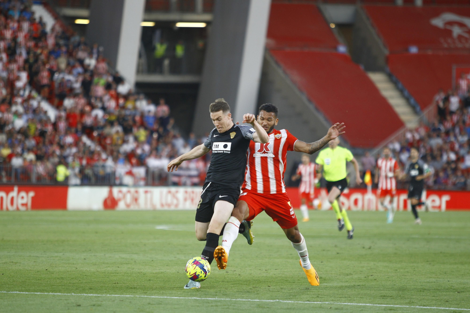 Imágenes del partido U.D. Almería-Elche C.F.