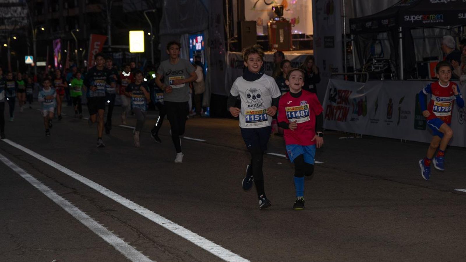 En imágenes: más de 1700 participantes en la Carrera Infantil de San Antón
