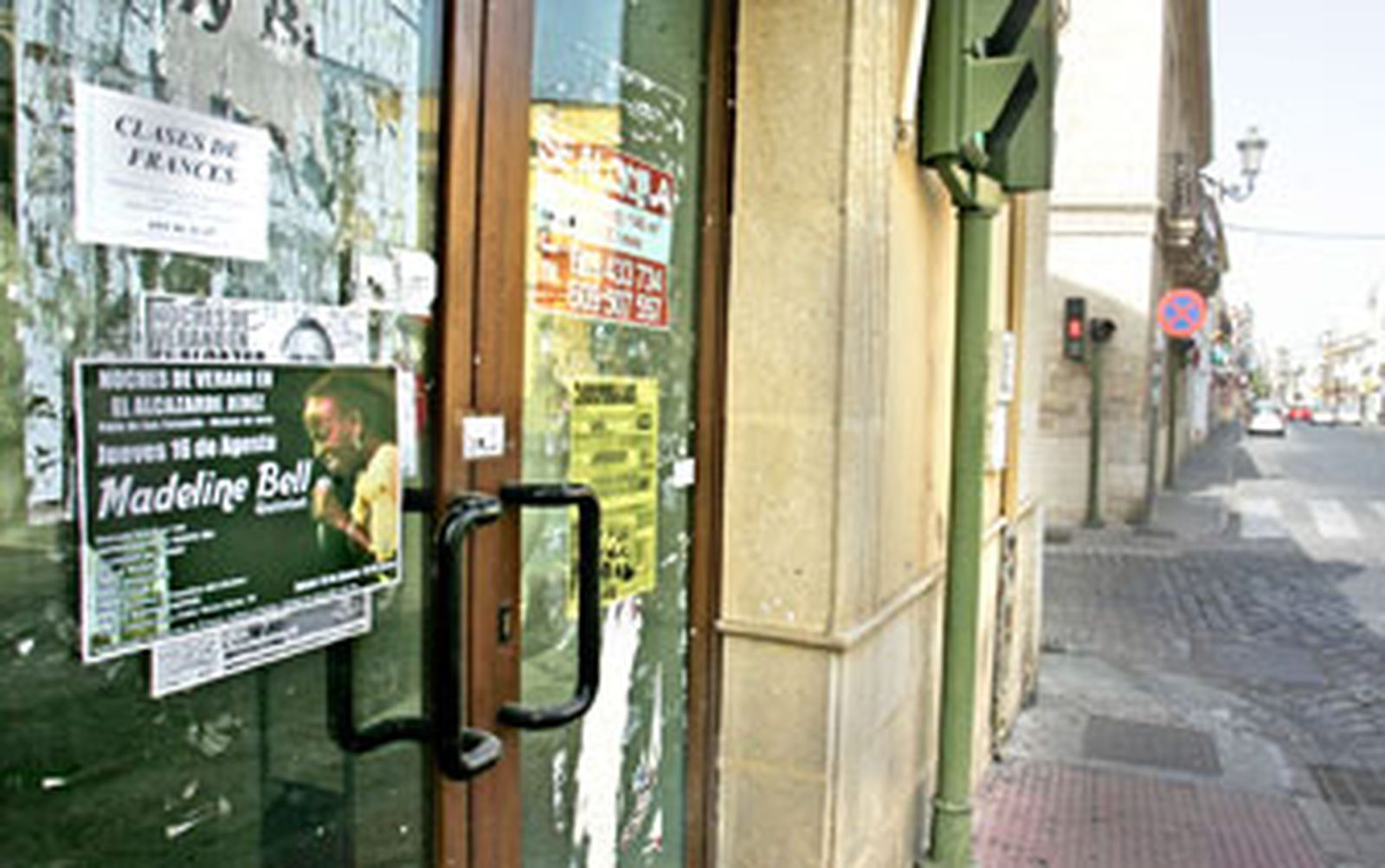 La mitad de los locales comerciales del centro de Jerez están cerrados