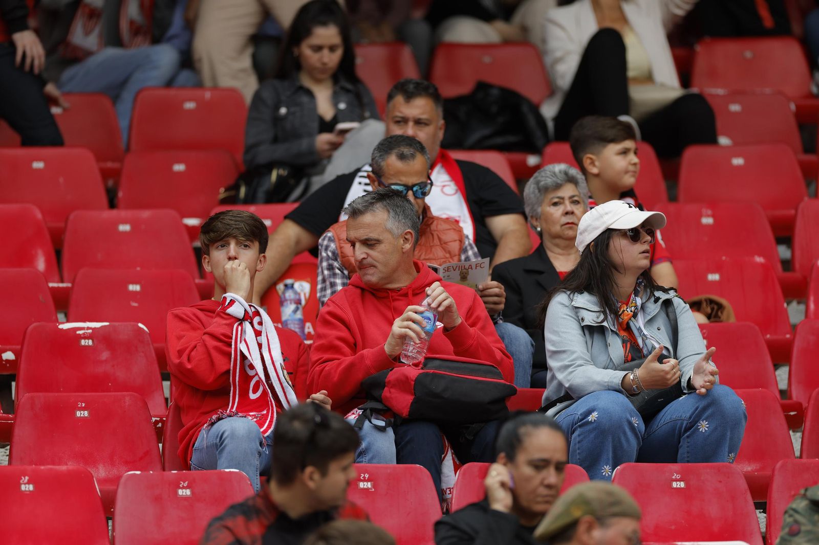 Búscate en las fotos del Sevilla FC - Leganés