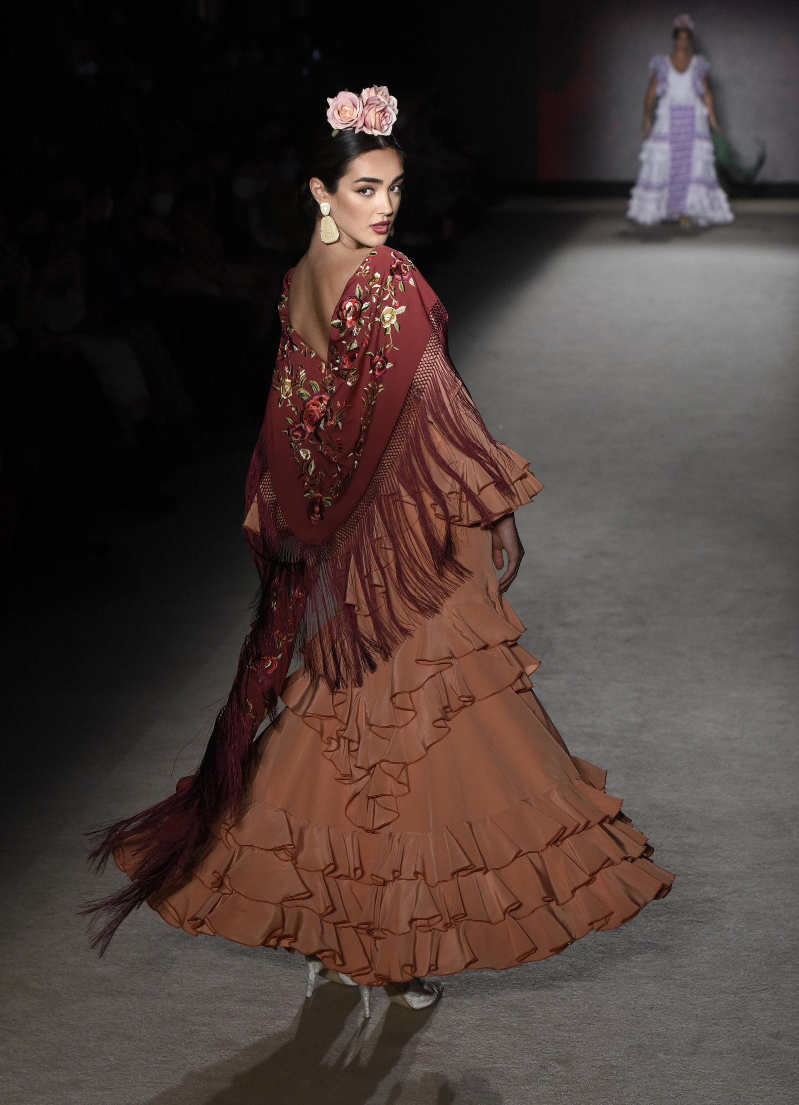 El desfile de Mercedes Dobenal en We Love Flamenco 2022, todas las fotos