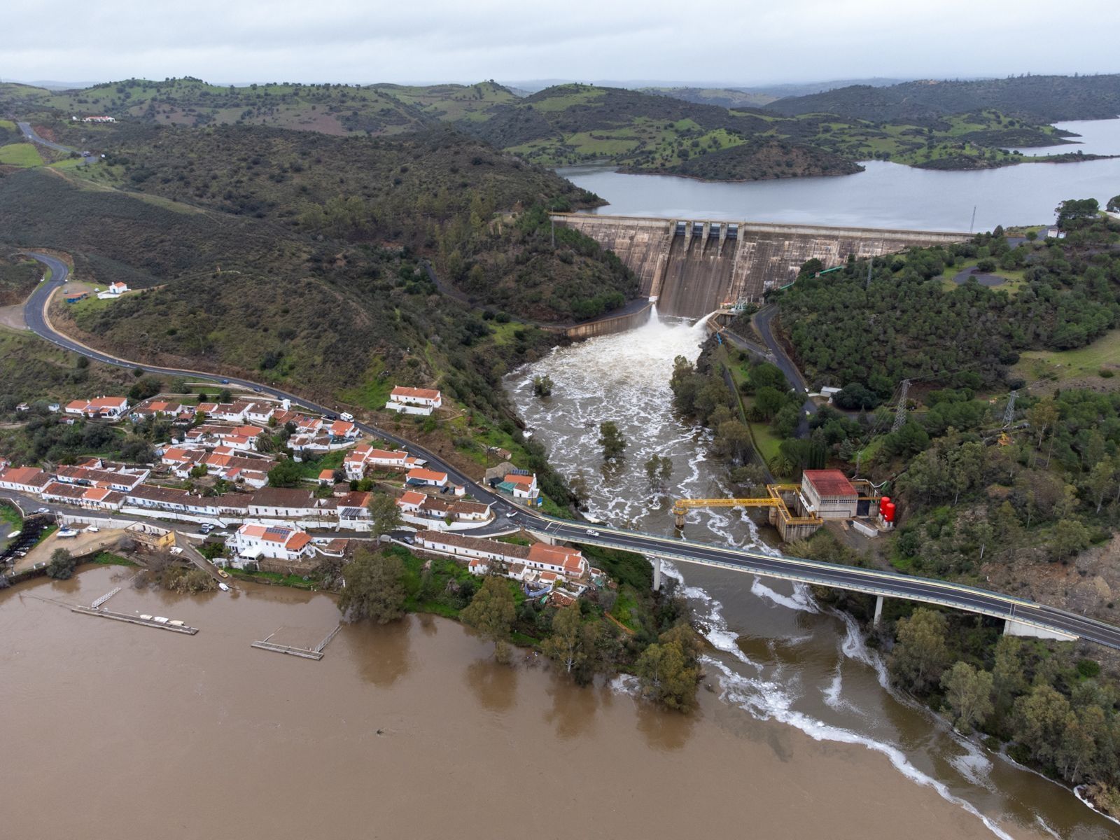 Pomarao, pueblo portugués fronterizo con Huelva.