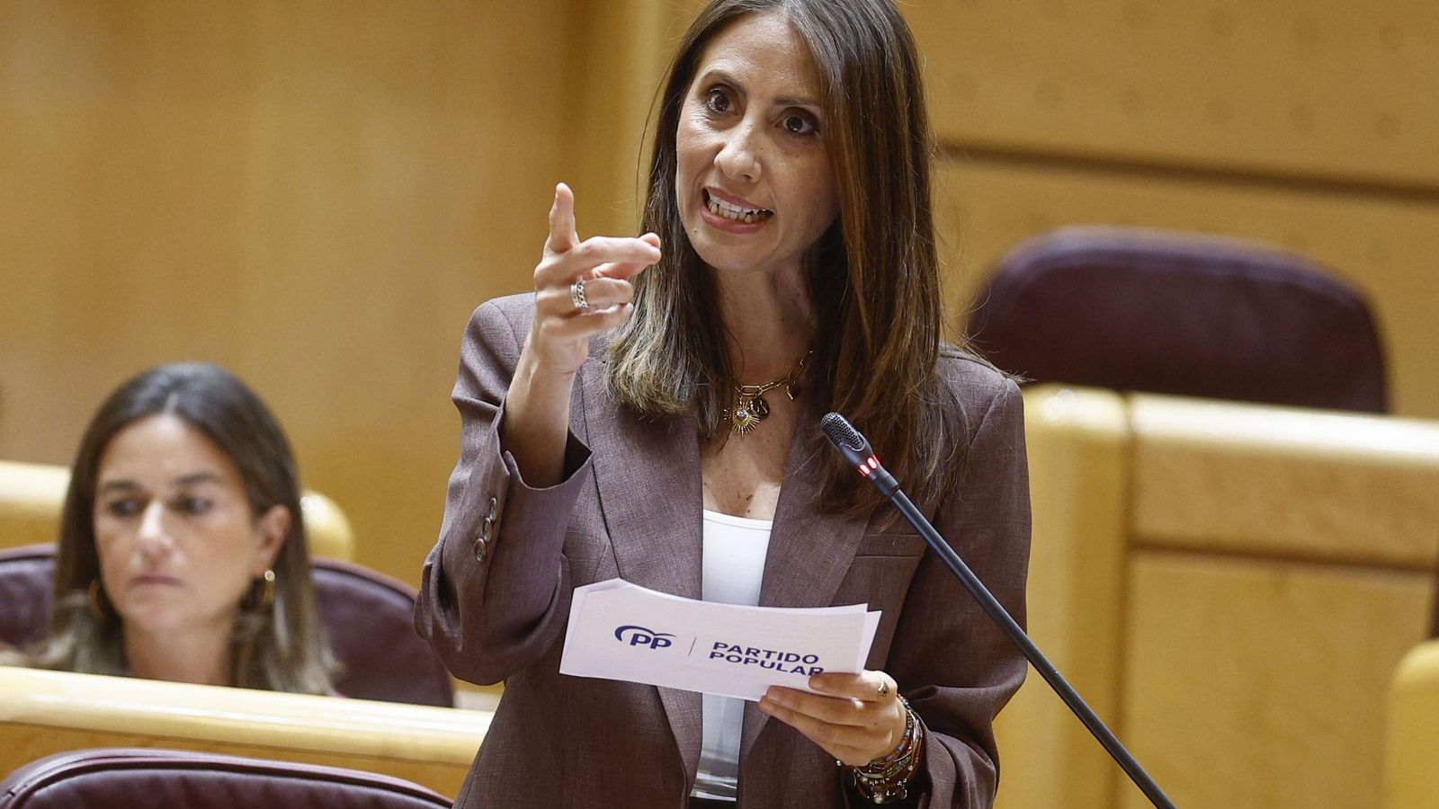 La senadora popular Carmen Belén López.