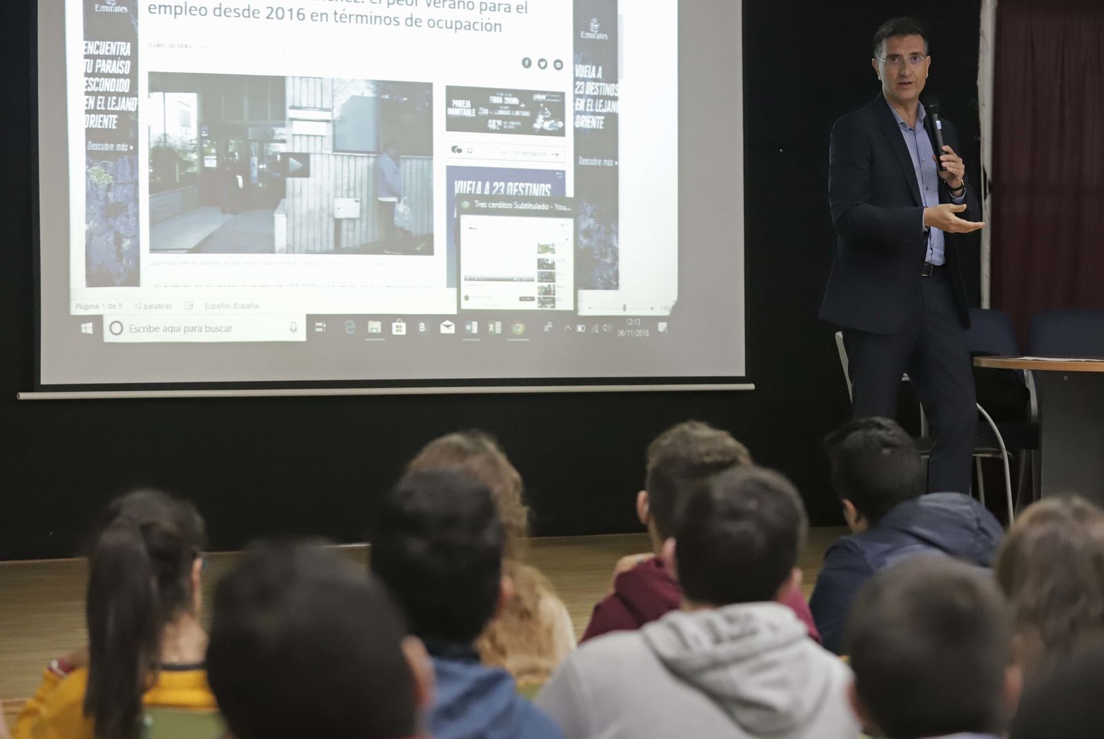 Javier Chaparro, durante su exposición.