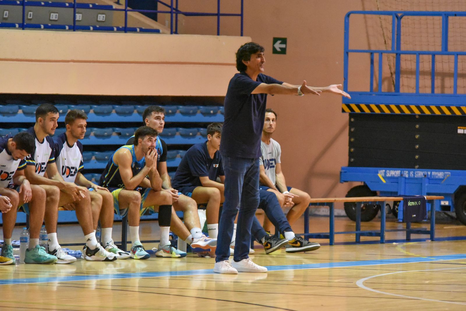 Las fotos del Udea - Ciudad de Huelva de la Copa Diputación de baloncesto