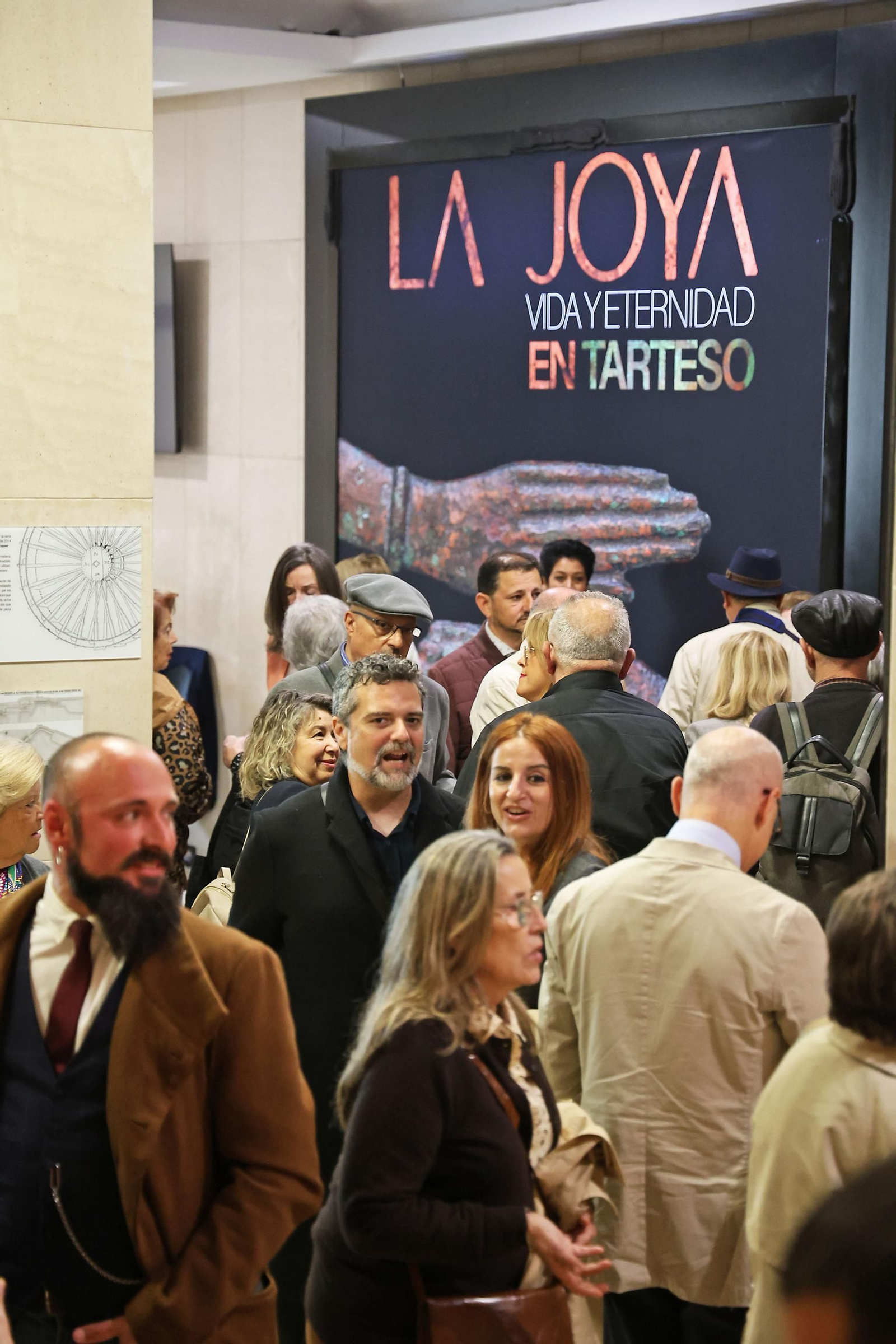 Imágenes de la inauguracion de le exposición 'La Joya, Vida y Eternidad en Tarteso' en el Museo de Huelva