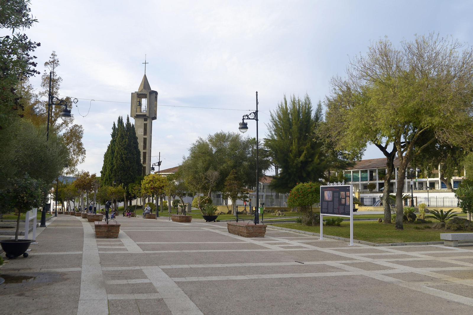 La Plaza de Andalucía de Castellar de la Frontera.