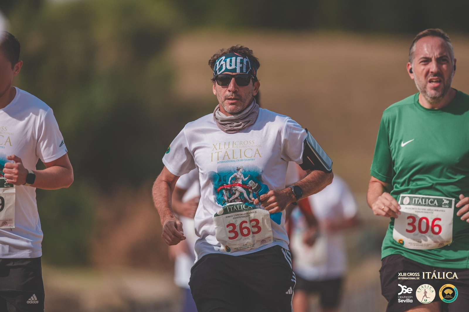 Búscate en las fotos del Cross de Itálica 2025 | 2