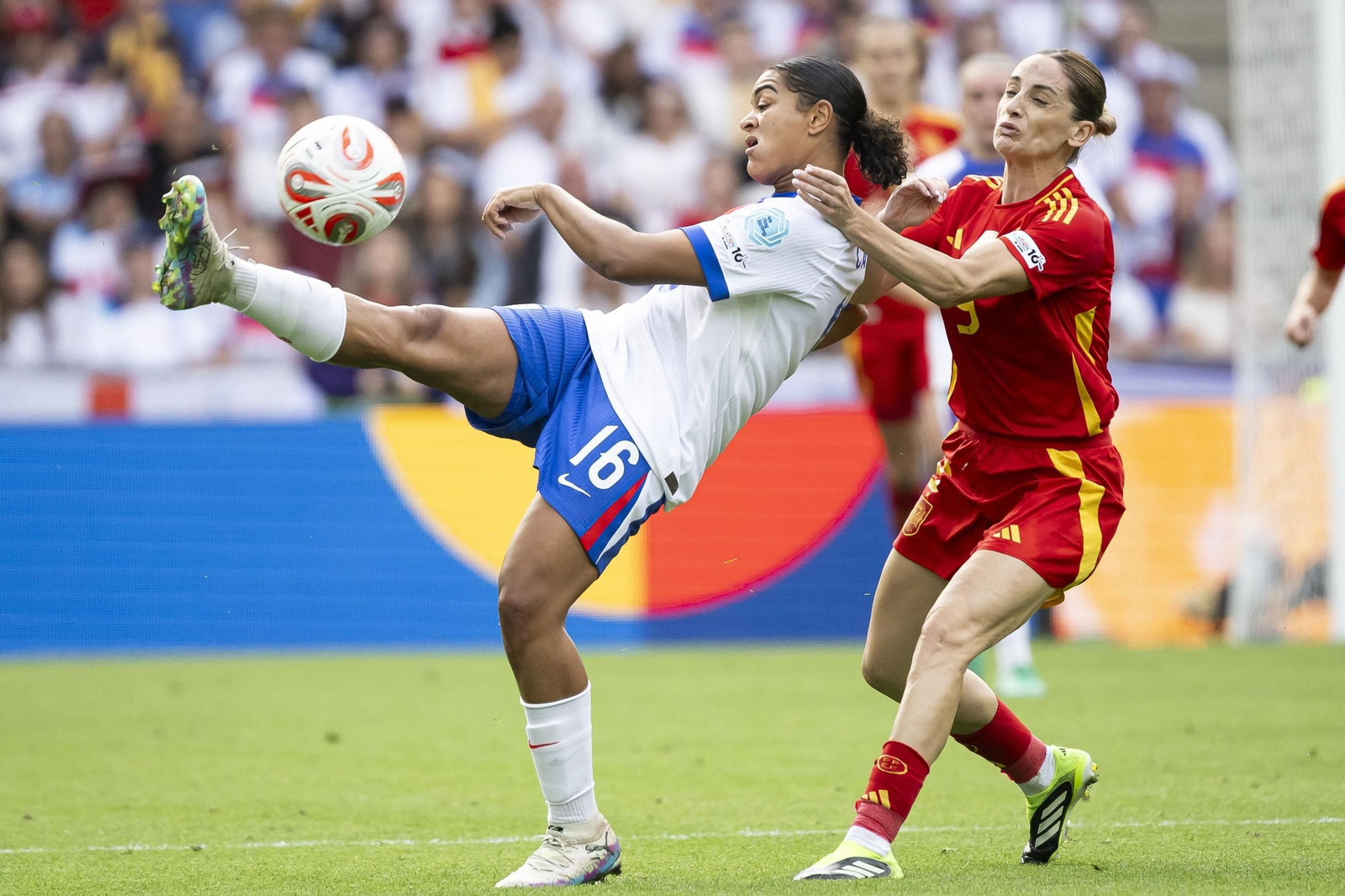 Las mejores imágenes de la final España - Inglaterra de la Eurocopa femenina