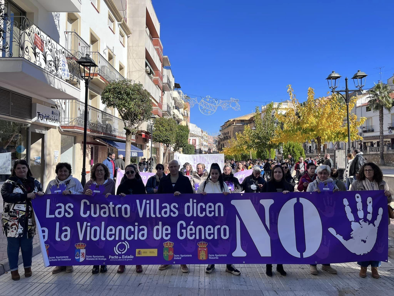 Villanueva del Arzobispo en representación de las Cuatro Villas.