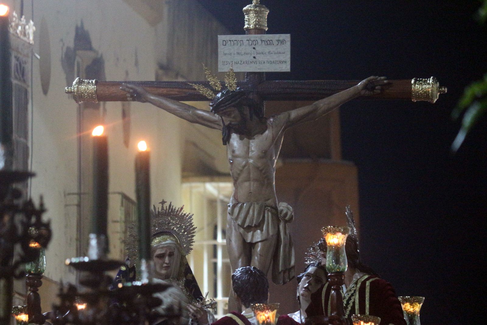 Las imágenes del Miércoles Santo en Puerto Real: Hermandad de la Vera-Cruz