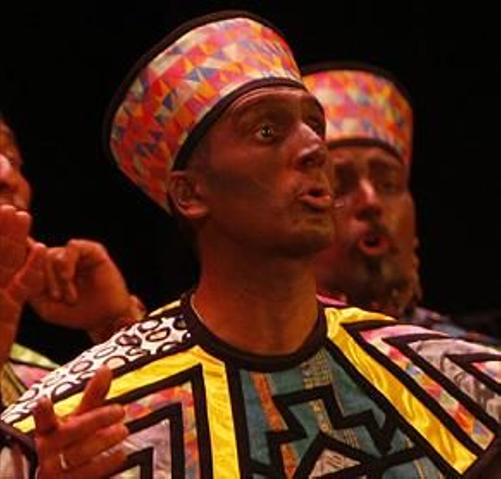 Carli Brihuega en la comparsa 'Voces'.