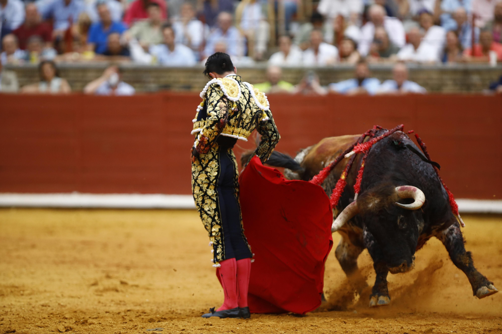 La corrida de Talavante, Roca Rey y Lagartijo, en Córdoba, en imágenes