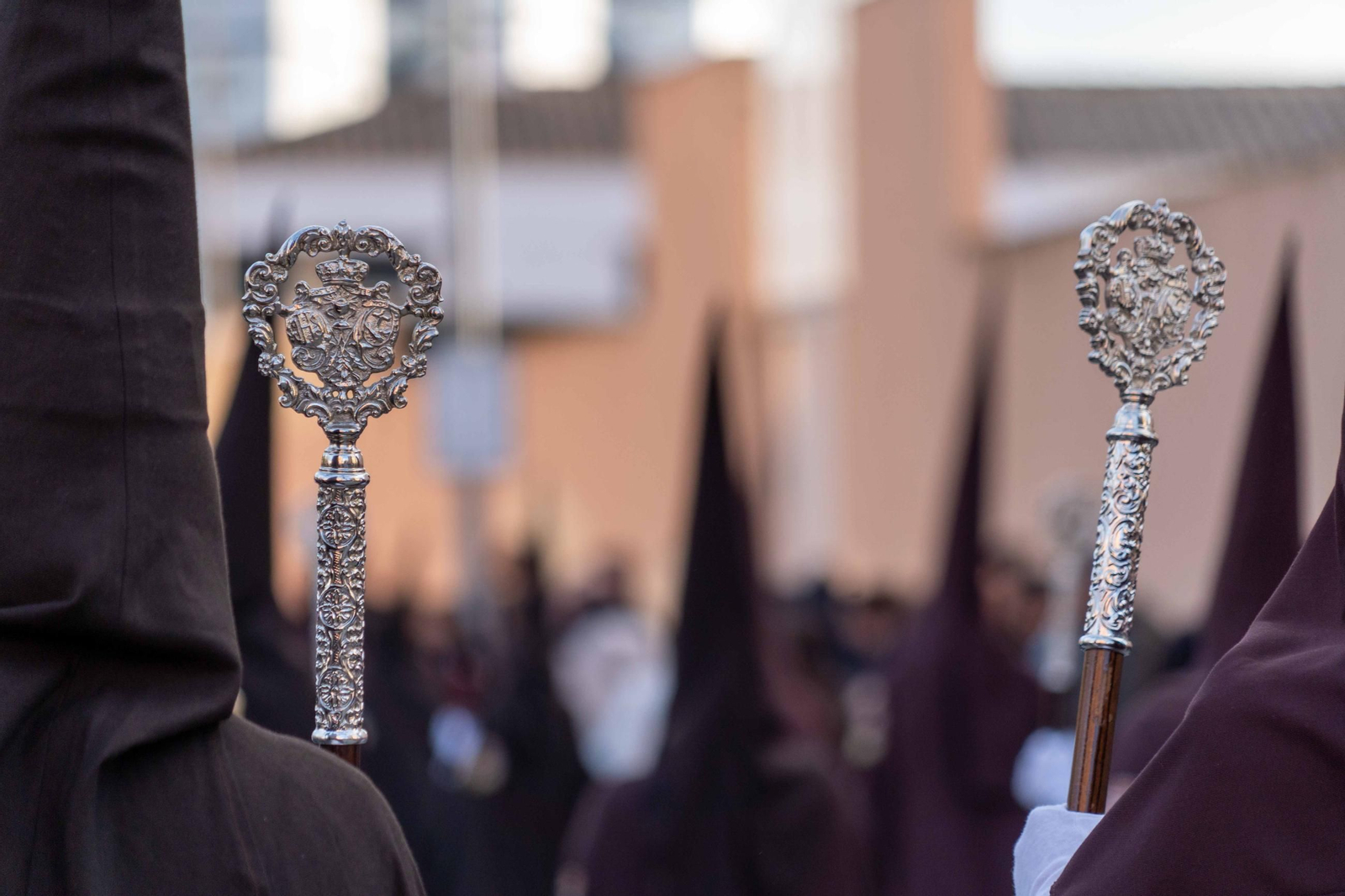 Martes Santo: Imágenes de la procesión de La Sentencia
