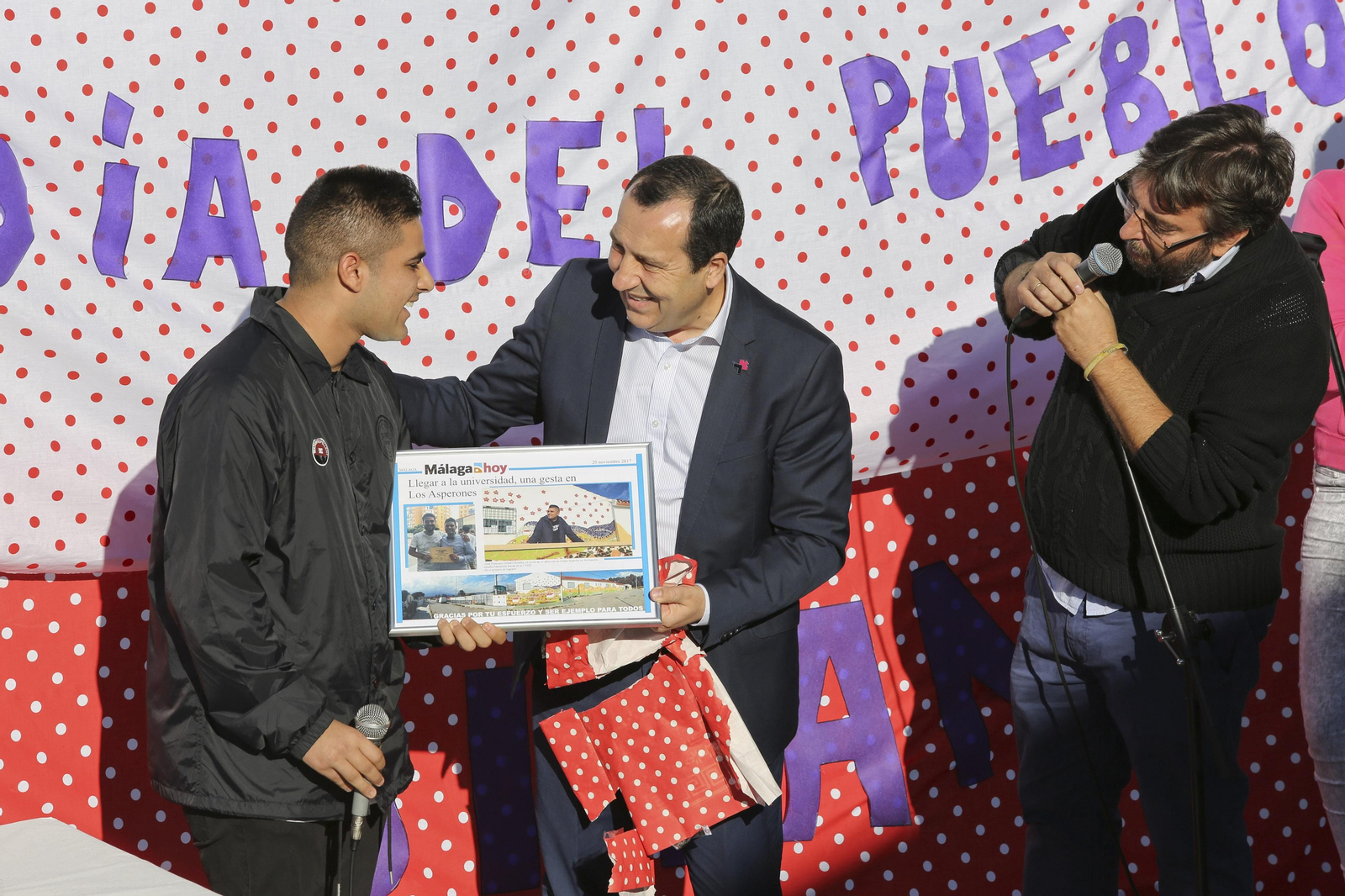 Un día para celebrar y honrar la educación en Los Asperones