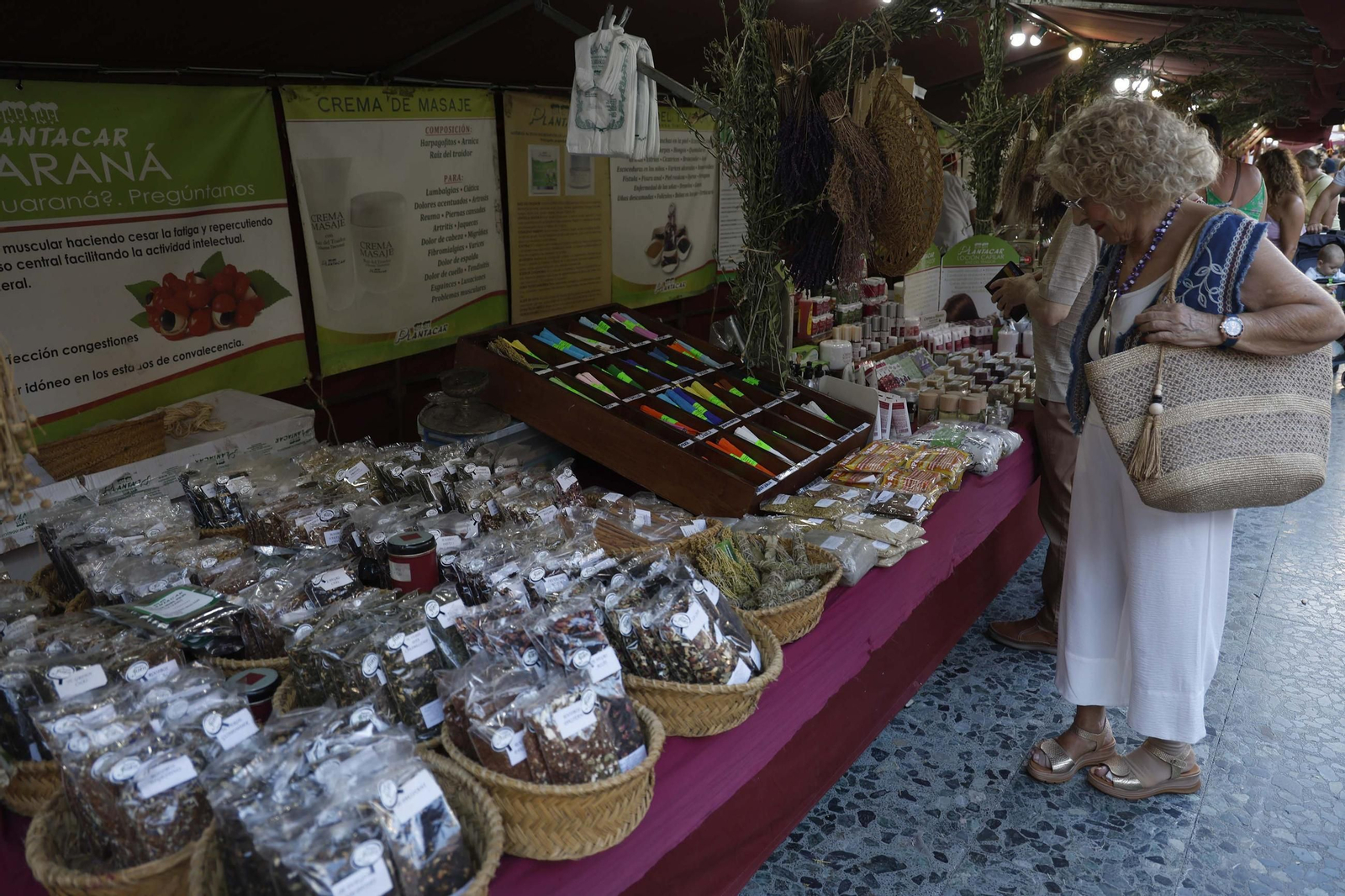 Las fotos del mercadillo pirata en La Línea