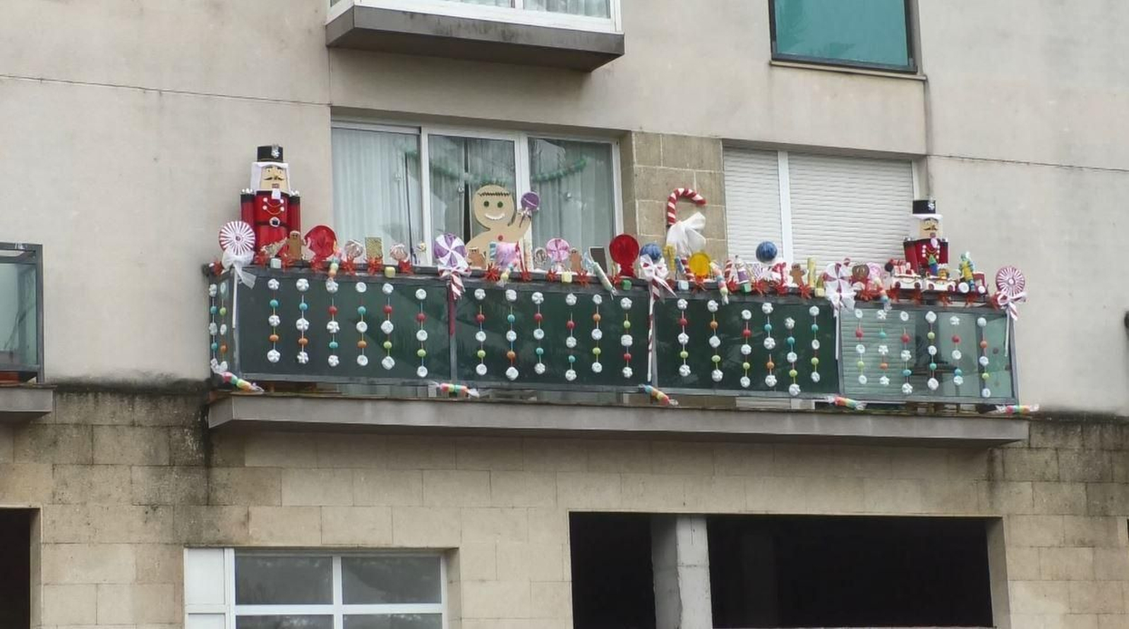Primer Premio de la modalidad de ventanas y balcones. María del Mar Falcón