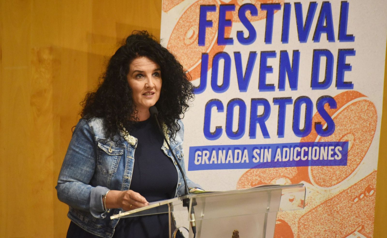 Imagen de la diputada de Bienestar Social y Familia, Elena Duque