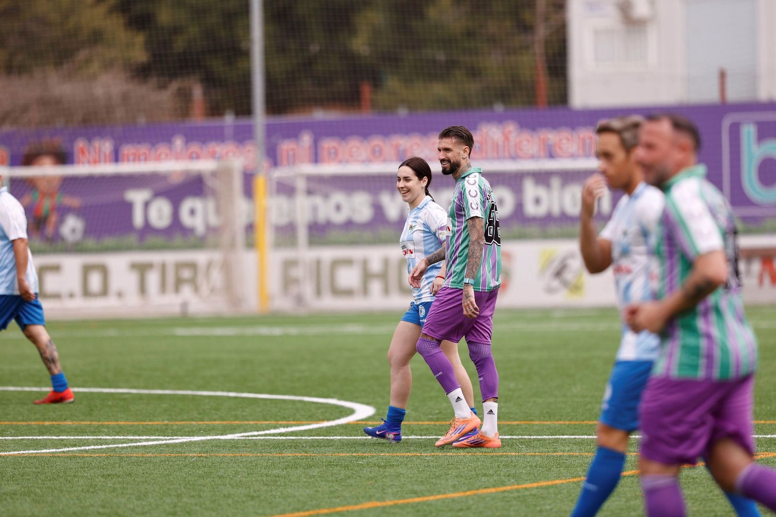 Leyendas del Málaga CF se reúnen en el césped