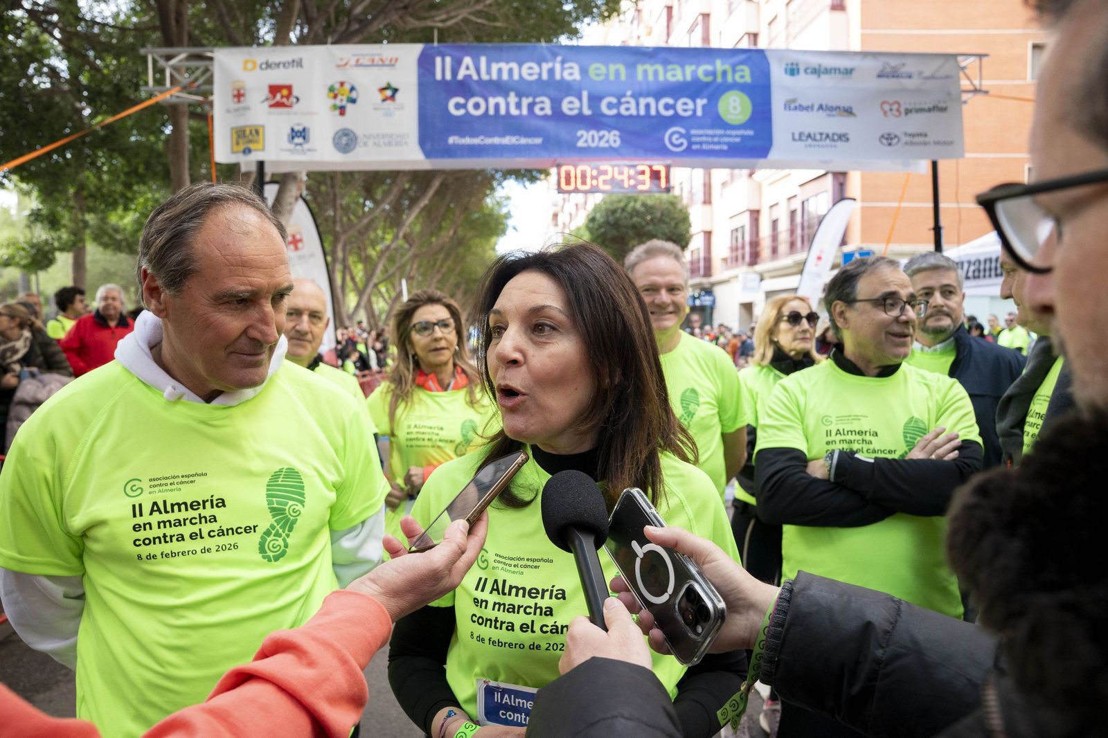 Almería corre unida contra el cáncer en una jornada solidaria