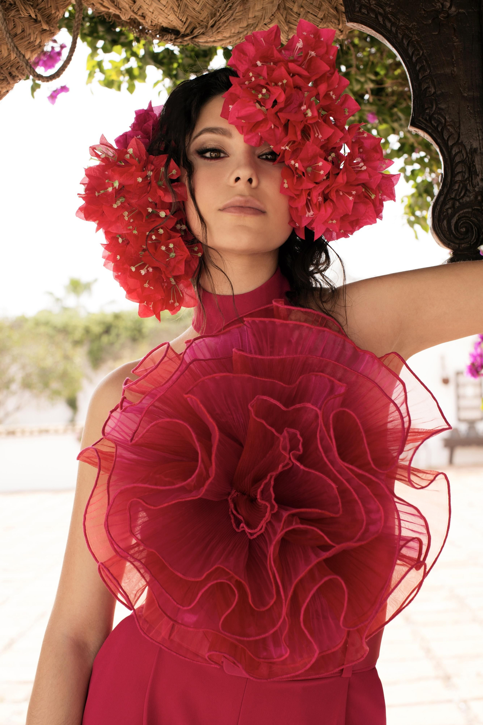 Los sentimientos brotan A flor de piel como en el propio diseñador