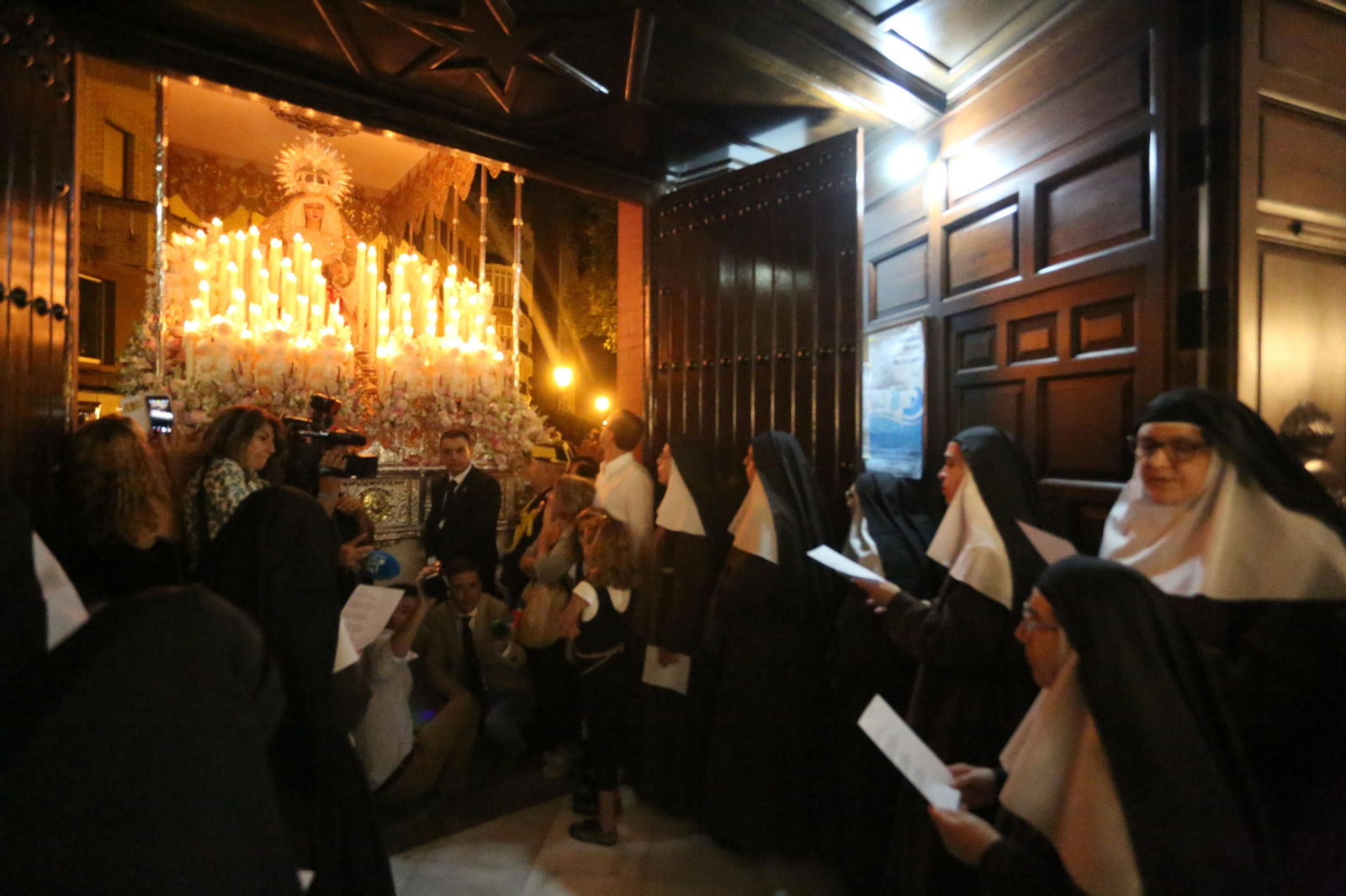 Las imágenes de la Virgen de la Paz