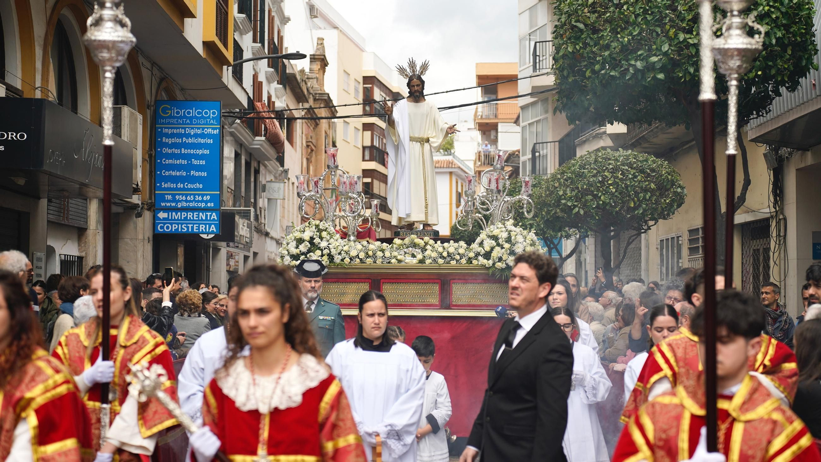 Fotos del Domingo de Resurrección en Algeciras: El Resucitado