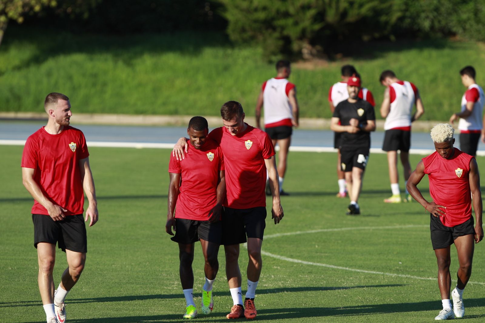 Imágenes del primer entramiento de la U.D. Almería en la Liga Santander, temporada 2022-2023