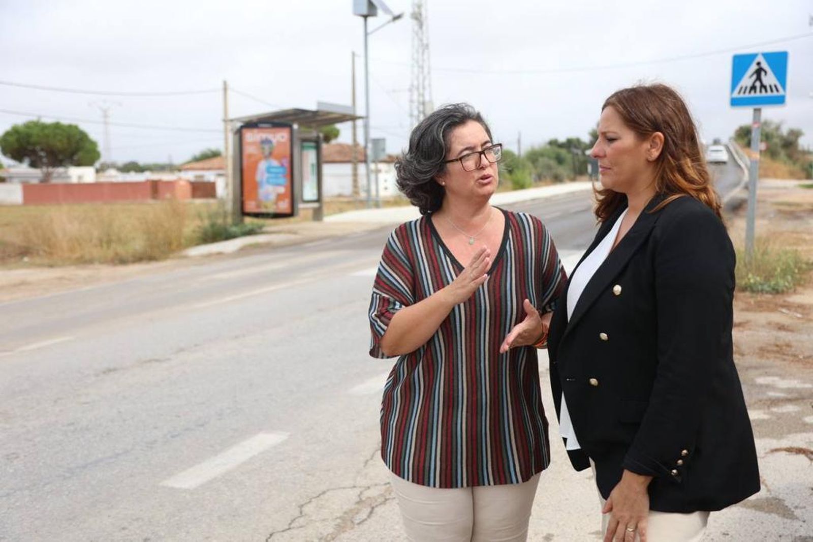 La portavoz de Cs en el Ayuntamiento, María José Batista, junto a la diputada provincial de Cs, Estefanía Brazo.
