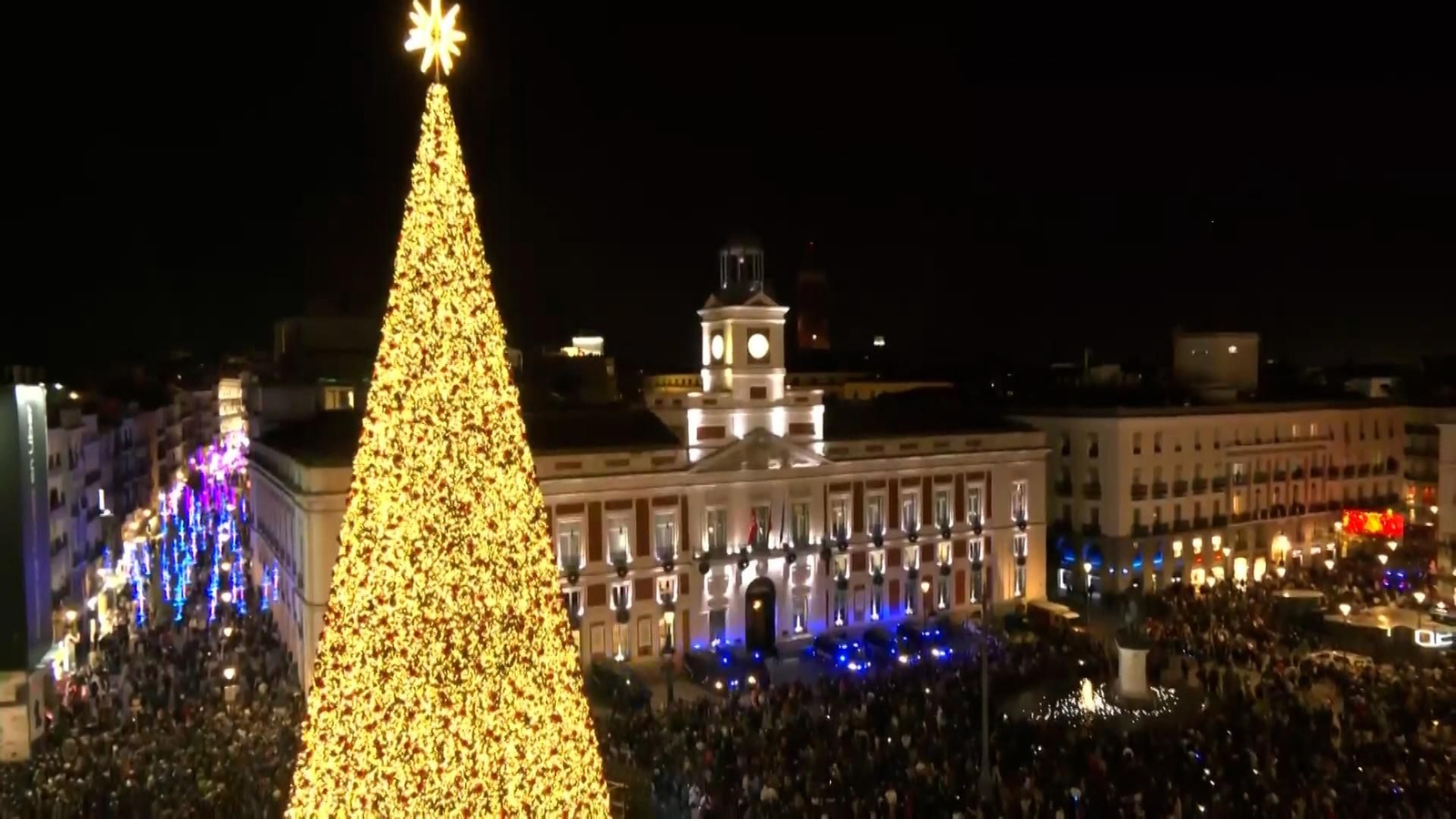 Cuenta atrás para la Navidad: Cestas, comidas, polvorones y mantecados, comienzan los preparativos navideños Cuenta atrás para la Navidad: Cestas, comidas, polvorones y mantecados, comienzan los preparativos navideños
