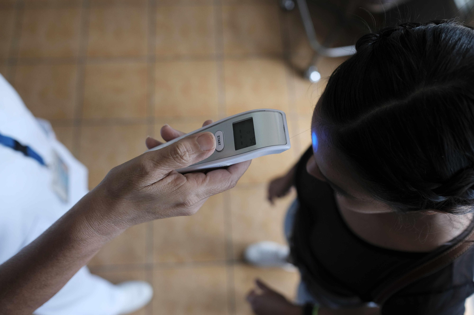 El personal sanitario está siendo aplaudido estos días por su importante labor en hospitales.