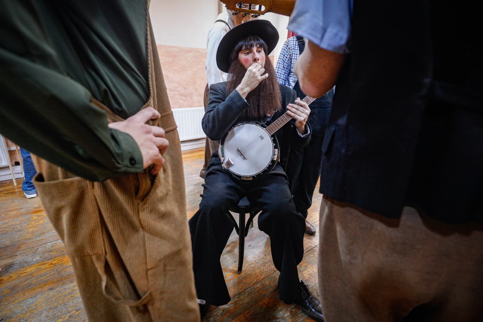 Búscate entre las mejores imágenes de la sexta sesión de cuartos de final del COAC 2026