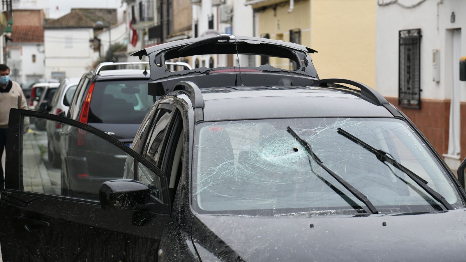 Coche investigado por la Guardia Civil.