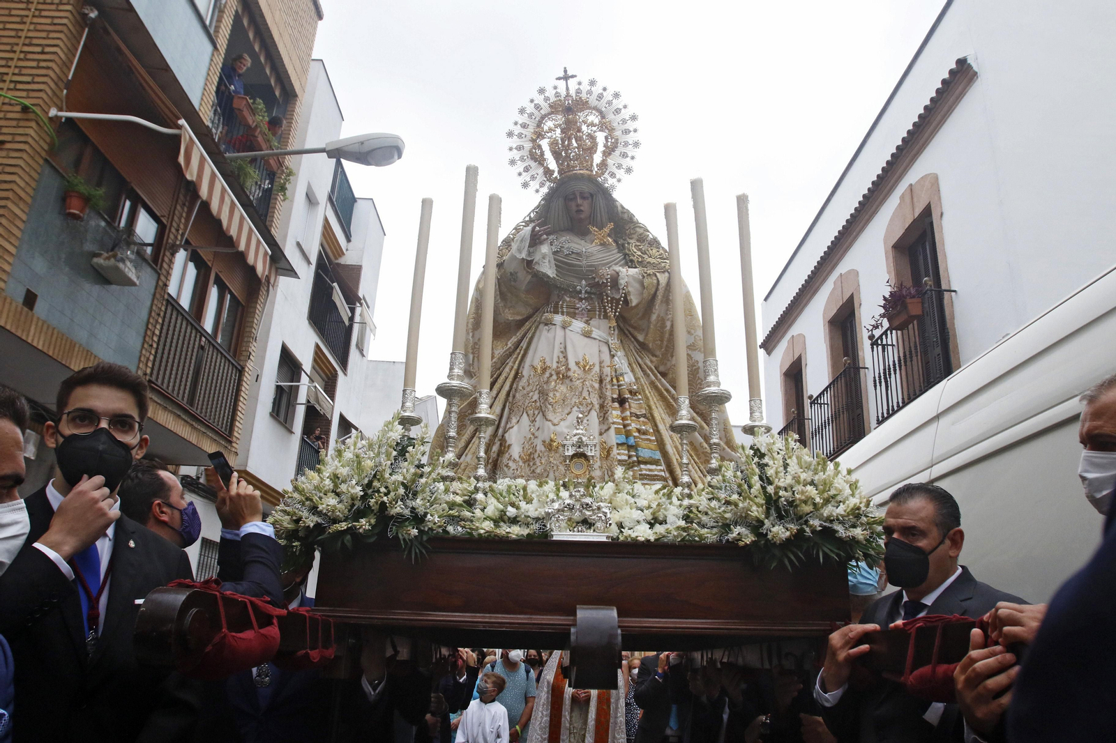 El rosario de la aurora de la Virgen de la Estrella, en imágenes