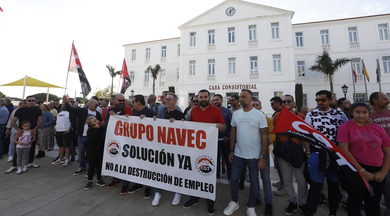 Asamblea de los trabajadores de la empresa Navec con Juan Carlos Ruiz Boix