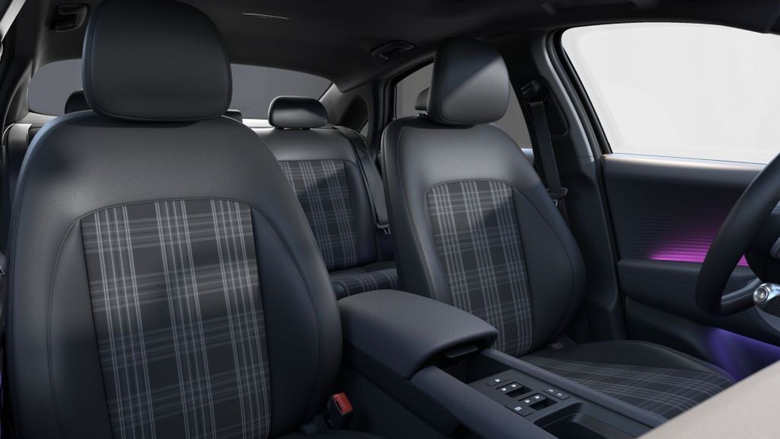 La tapicería combinará cuero y tejido, este último con un diseño de tartán.