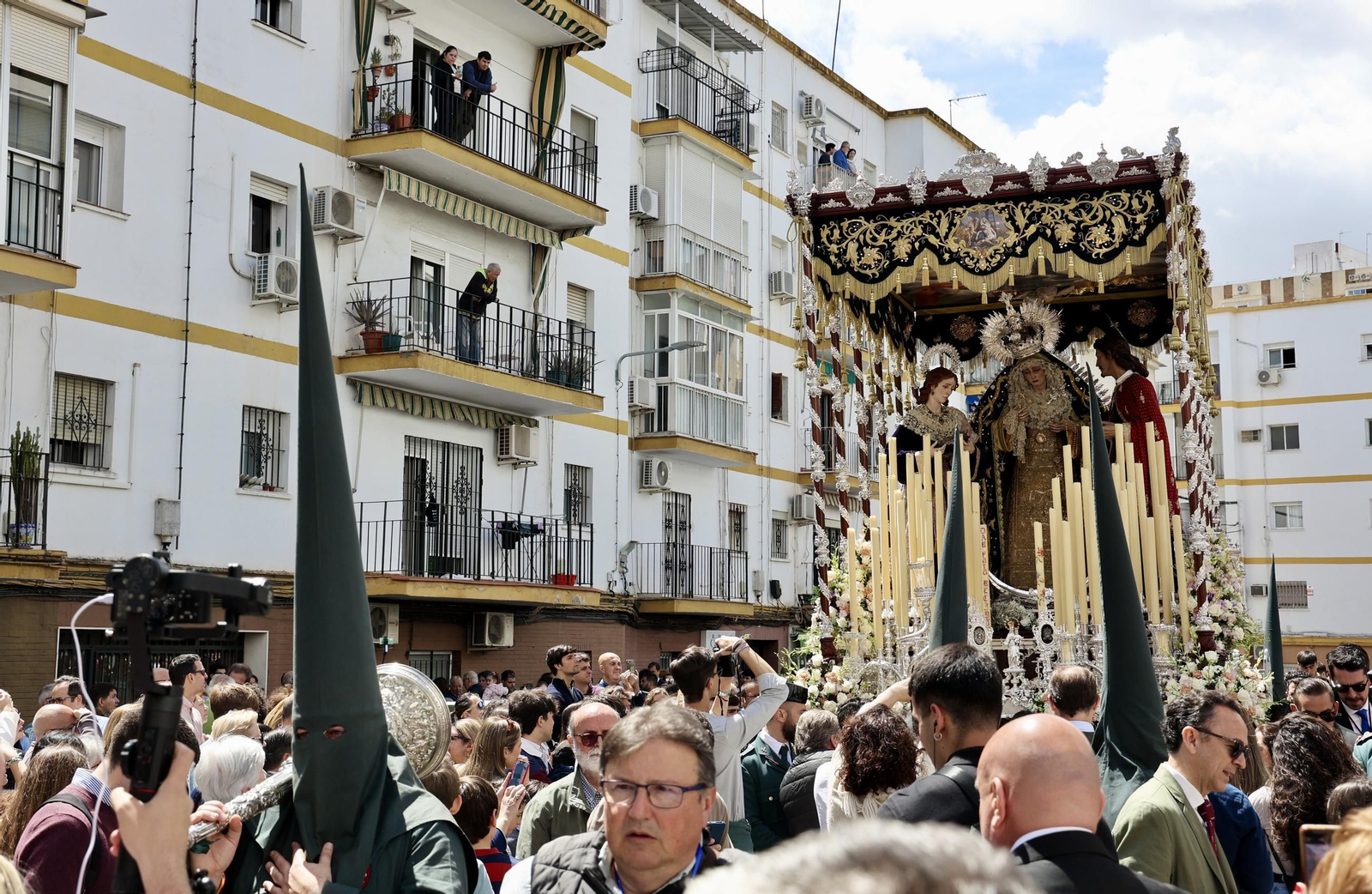 La Hermandad El Sol en la Semana Santa de 2025