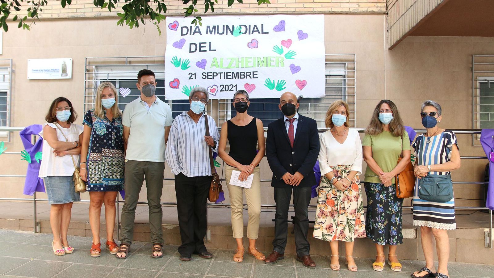 Lectura del manifiesto en uno de los centros de día especializados en alzheimer.