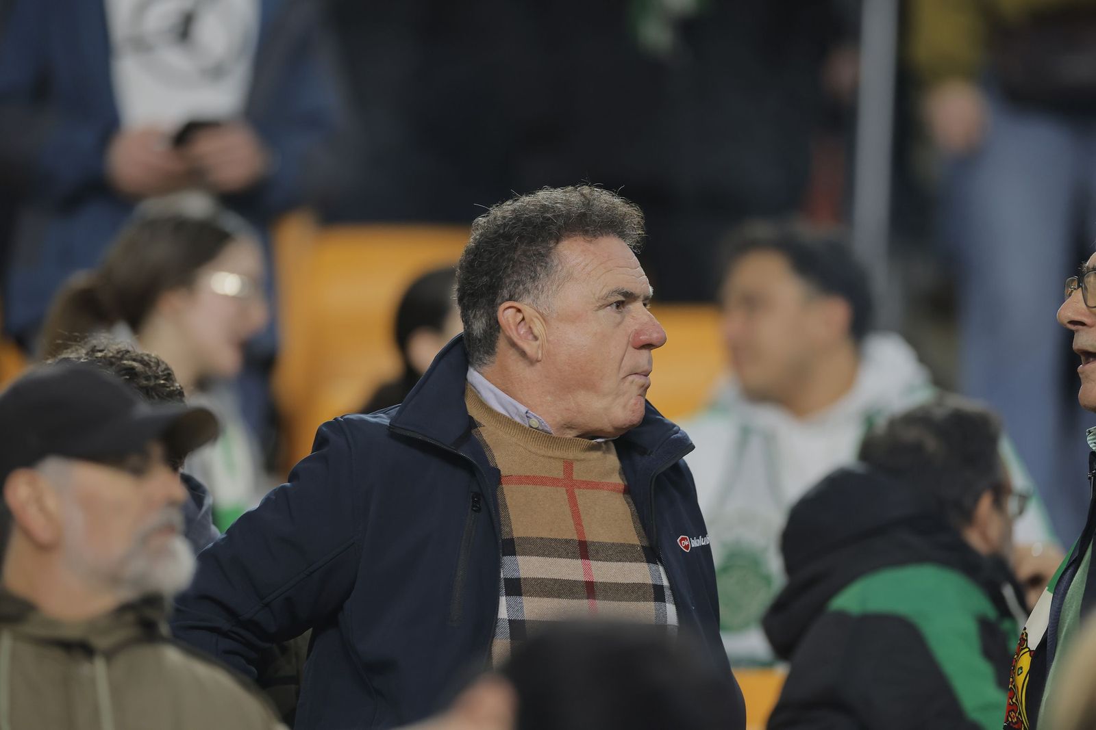 Buscate en las fotos del Betis - Feyenoord