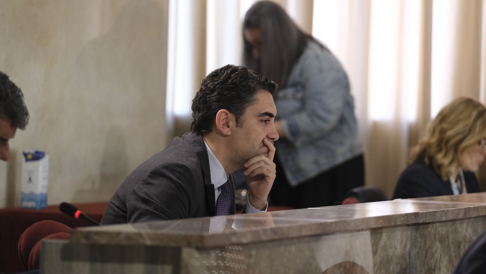 Imágenes del pleno extraordinario del Ayuntamiento de Almería