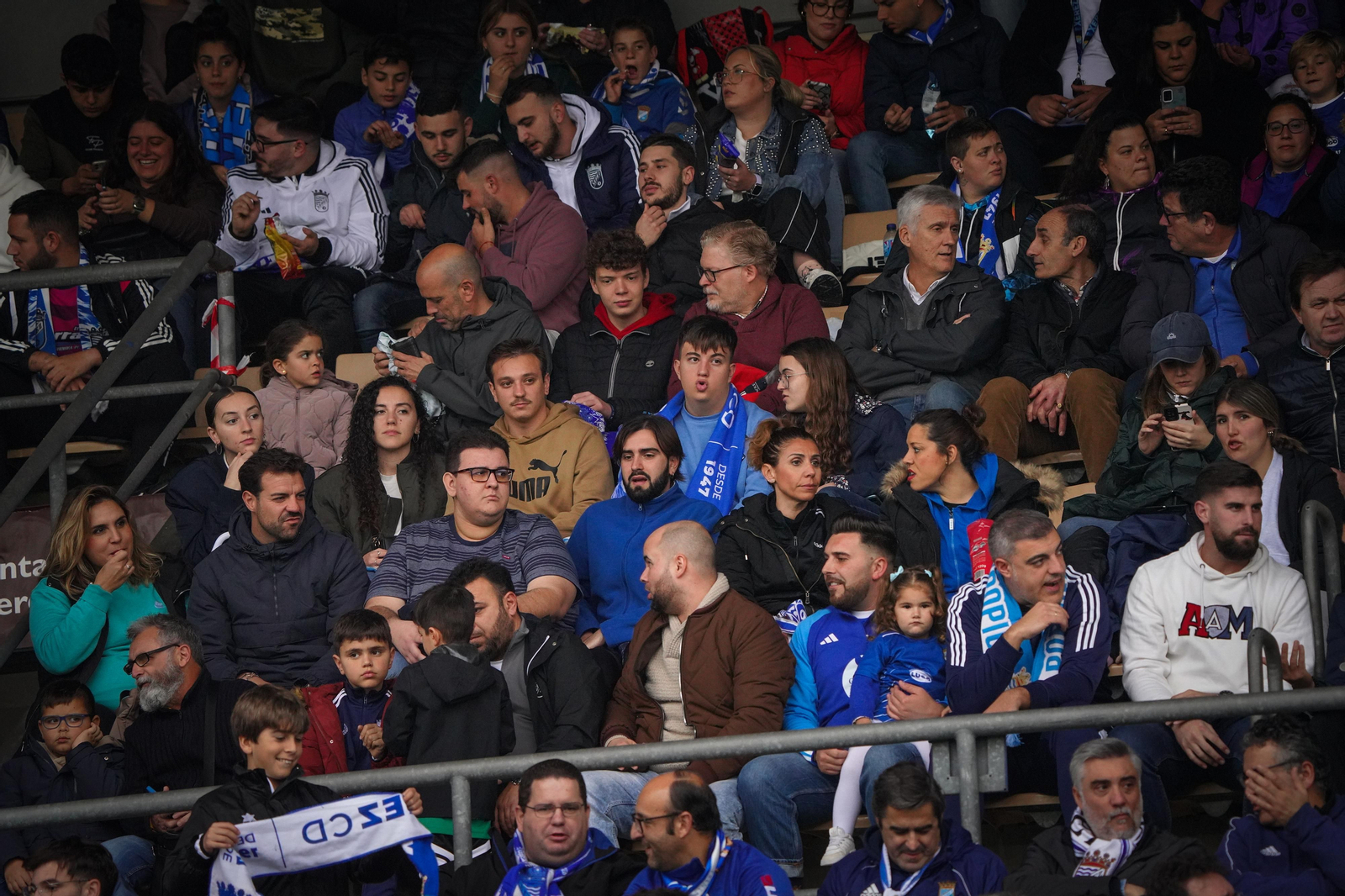 Búscate en el partido del Xerez CD - Cabecense