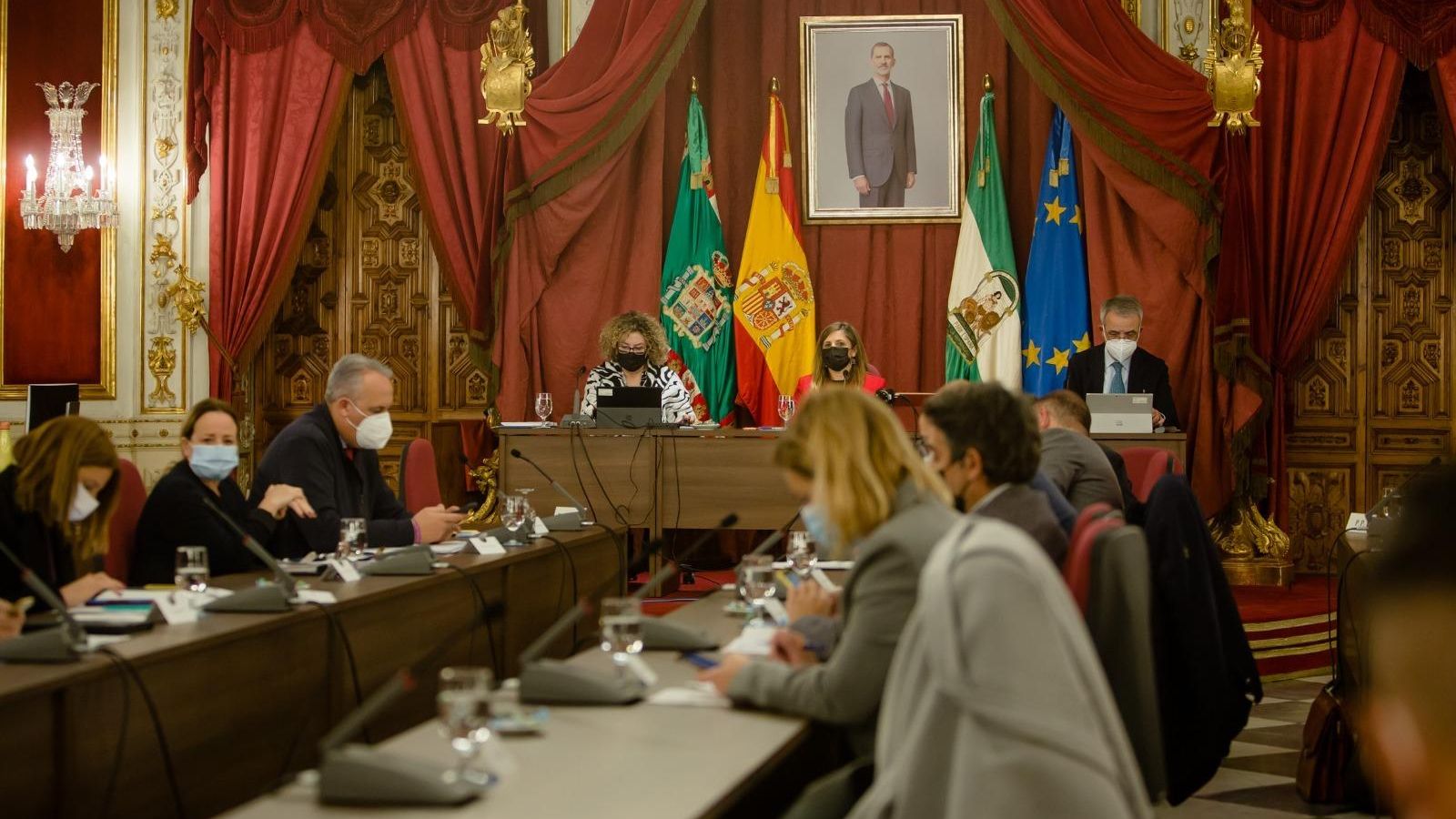 Irene García preside el pleno este miércoles