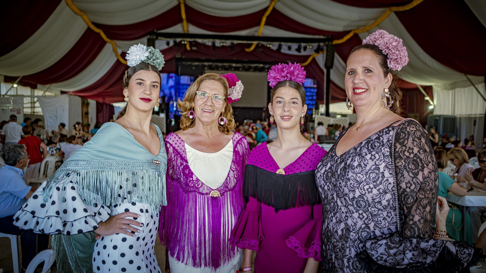 Búscate entre las imágenes del Día de la Mujer en la Feria de chiclana 2025