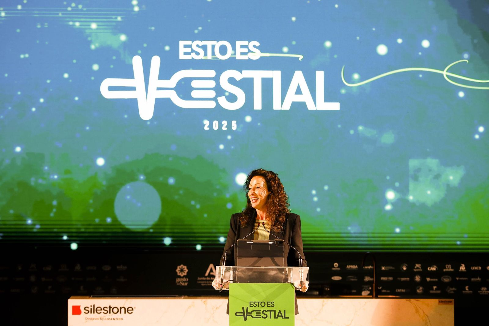 Imágenes de la inauguración de Vestial 20205 en el Palacio del Toyo